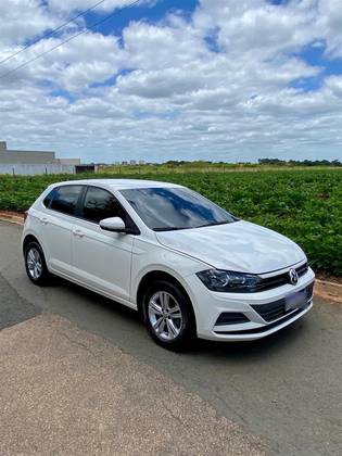 VOLKSWAGEN POLO 1.0 MPI TOTAL FLEX MANUAL